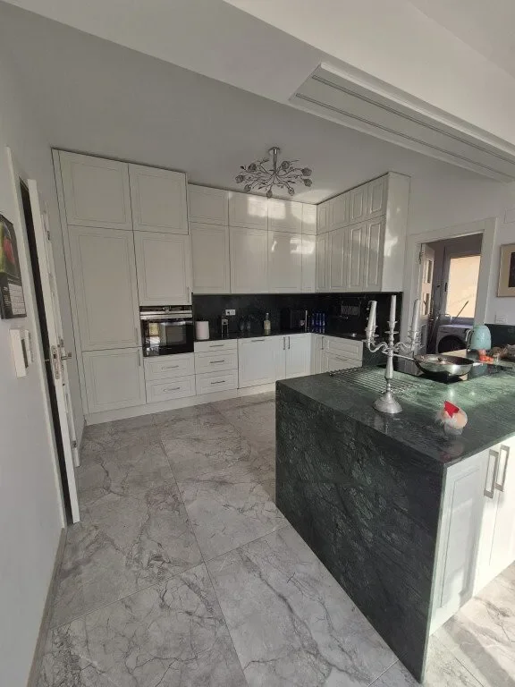 Gallery photo 5