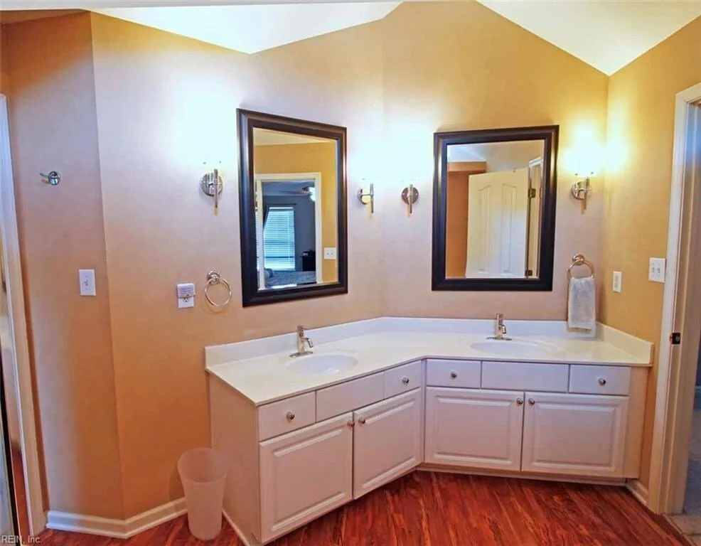 Gallery photo 9