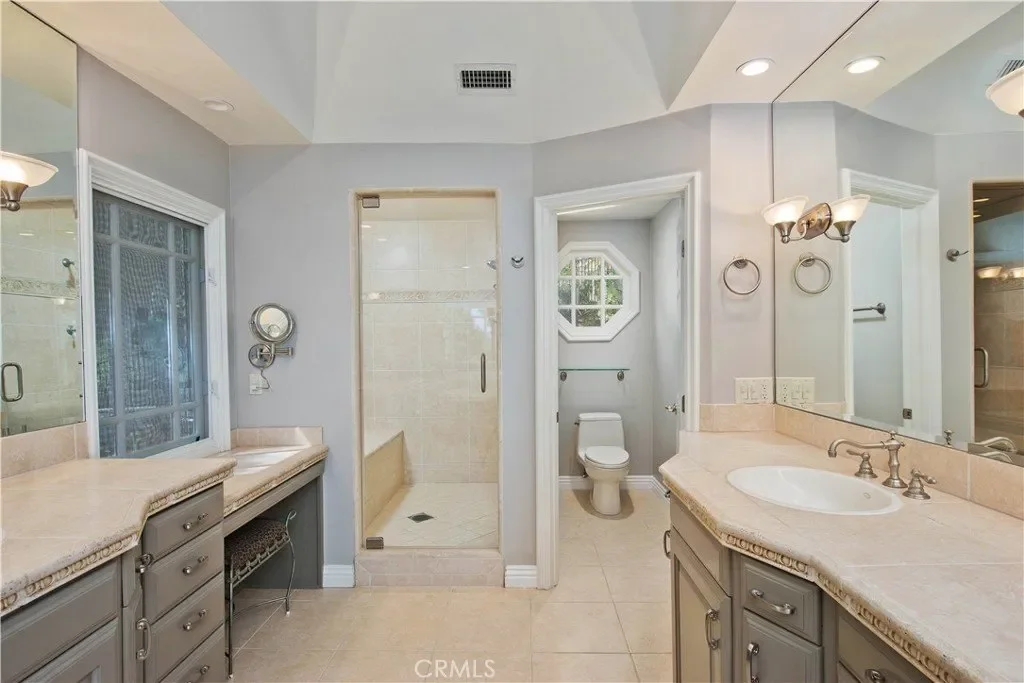 22757 Plummer Street, Chatsworth, CA, 91311, USA, Los Angeles, California, United States. - Photo 32