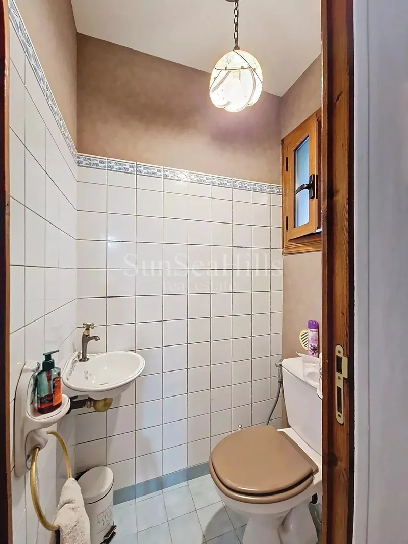 54 Avenue Cyrnos, Nice, Provence-Alpes-Côte d'Azur, France. - Photo 4