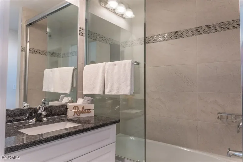 3318 SW 8th Place, Cape Coral, FL 33914, Cape Coral, Florida, United States. - Photo 24