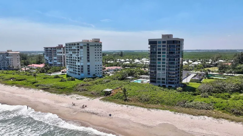 4000 N Highway A1a, #402, Hutchinson Island, FL, 34949, USA, Fort Pierce, Florida, United States. - Photo 59