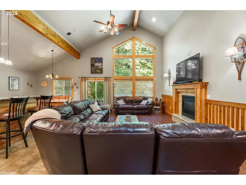 68182 E Twinberry Loop, Welches, OR 97067, Mount Hood Village, Oregon, United States. - Photo 12