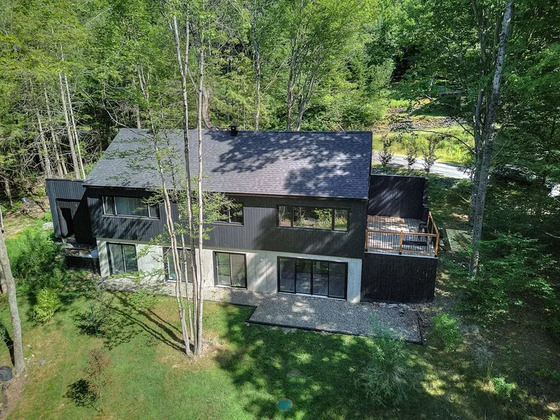 115 Rue du Domaine-Mon-Louis, Eastman, Quebec, Canada. - Photo 15
