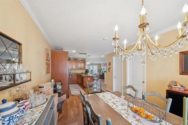 157 Monroe Boulevard, Long Beach, New York, United States. - Photo 14