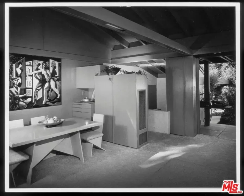 2764 Outpost Drive, Los Angeles, California, United States. - Photo 43