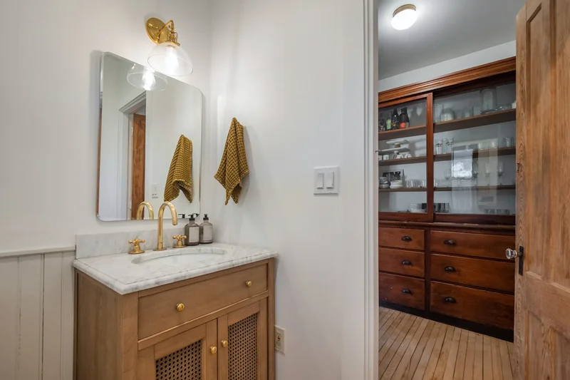 32 Benton Ave, Great Barrington, MA 01230, Great Barrington, Massachusetts, United States. - Photo 47