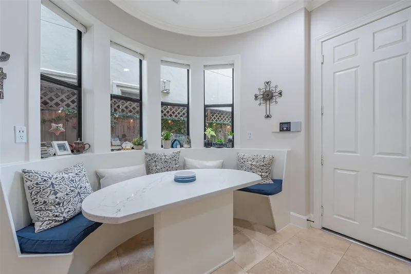2026 Elmen Street, Houston, Texas, United States. - Photo 23