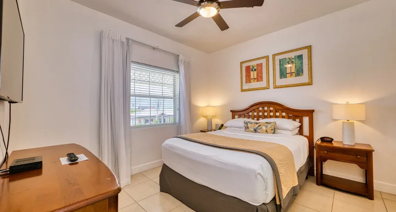 East End, Gun Bay, East End, Cayman Islands. - Photo 12