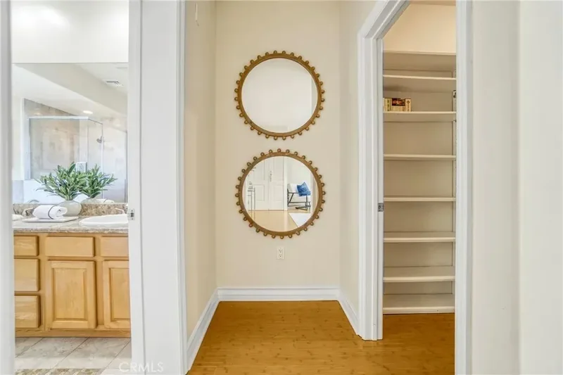 11923 Darlington Avenue 302, Los Angeles, California, United States. - Photo 18