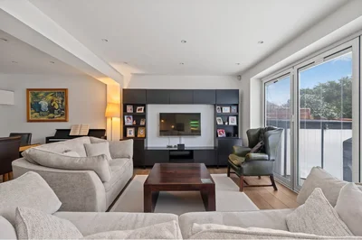 Thumbnail 15