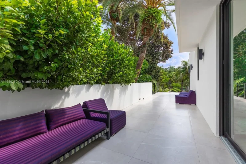 3470 Poinciana Ave, Miami, Florida, United States. - Photo 5