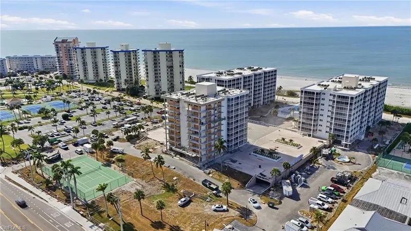 Condo for sale in Fort Myers Beach