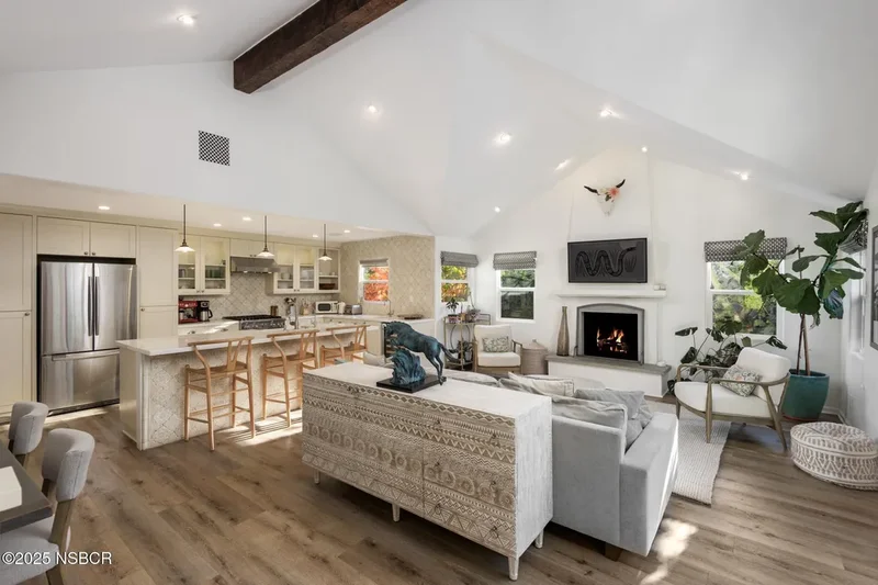 1109 Las Olas Avenue, Santa Barbara, CA 93109, Santa Barbara, California, United States. - Photo 9