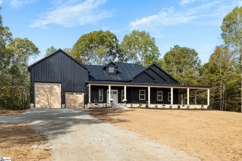 Residential Gray Court