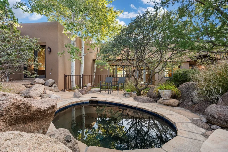 348 White Oaks NE, Albuquerque, NM 87122, Albuquerque, New Mexico, United States. - Photo 66