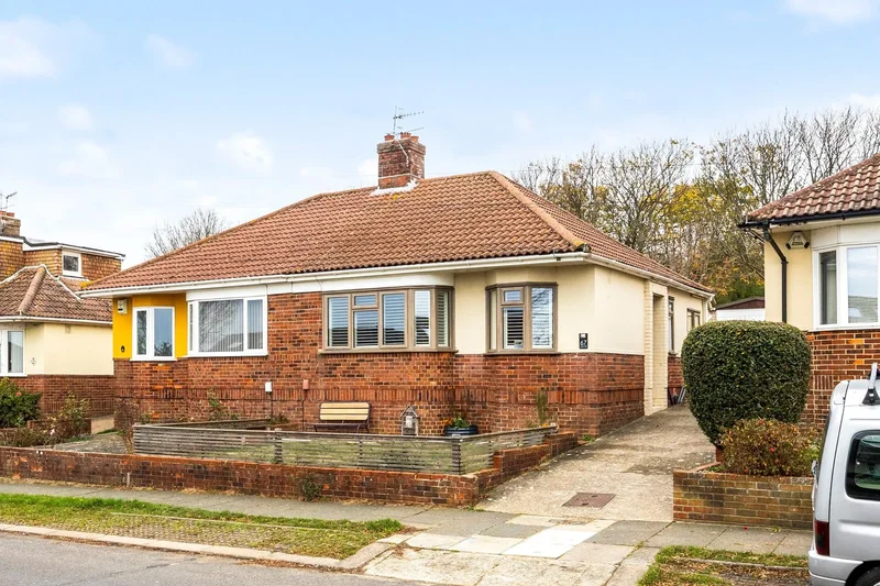 67 Lark Hill, Hove, BN3 8PH, Brighton and Hove, England, United Kingdom. - Photo 4