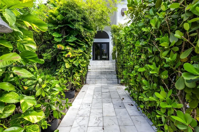 1061 NW North River Dr, Miami, Florida, United States. - Photo 35