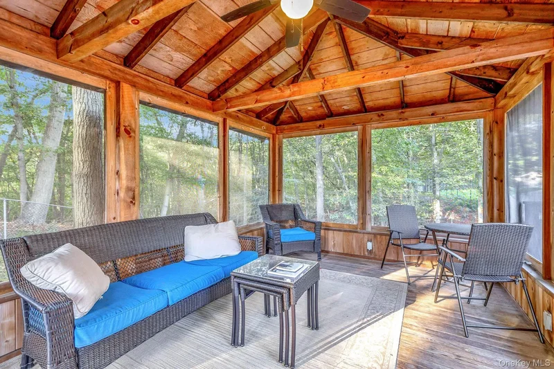44 Twixt Hills Road , Saint James, NY 11780, Saint James, New York, United States. - Photo 29