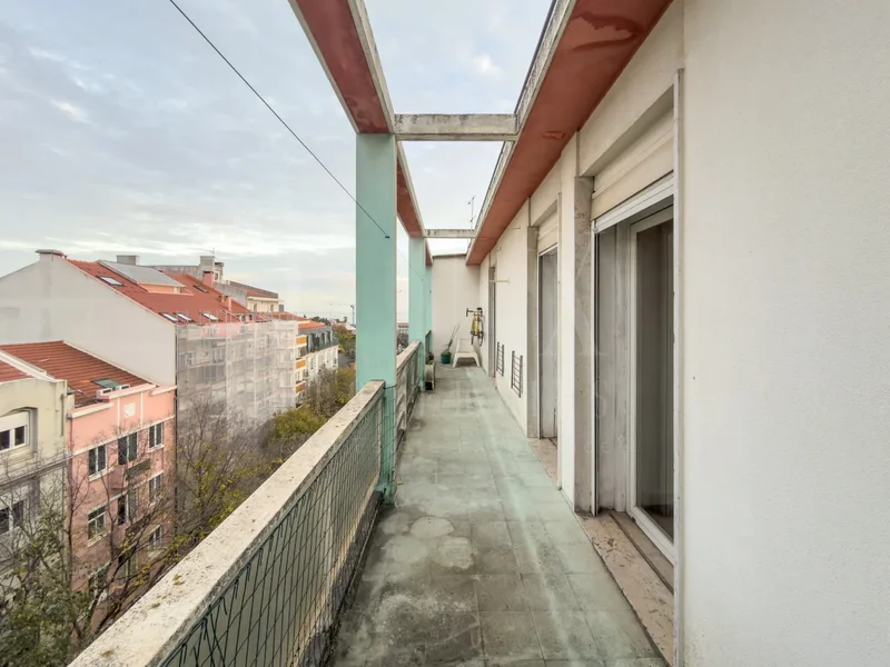 Estrela, Lisbon, Portugal. - Photo 7
