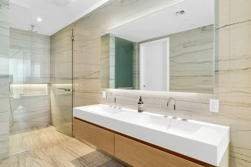 8701 Collins Ave Unit# 805, Miami Beach, FL 33154, Bal Harbour, Florida, United States. - Photo 9