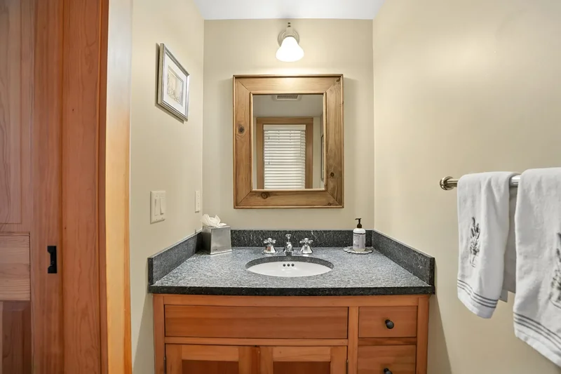 18 Spruce Gate Road, Chilmark, MA 02535, Chilmark, Massachusetts, United States. - Photo 26
