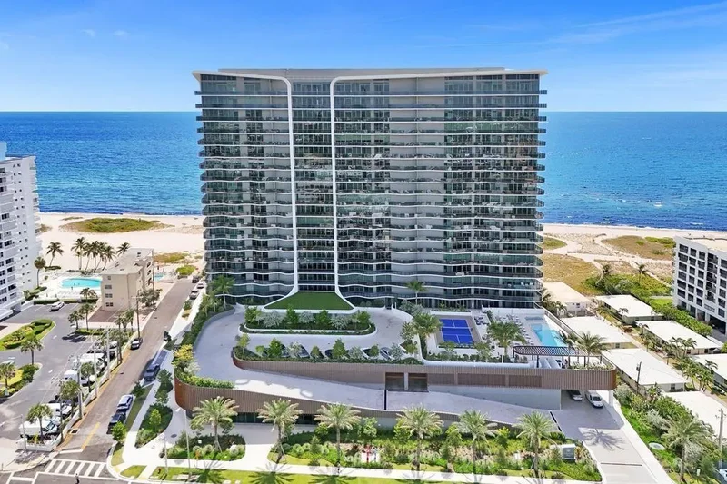 900 N Ocean Blvd. 1405, Hillsboro Beach, Florida, United States. - Photo 3