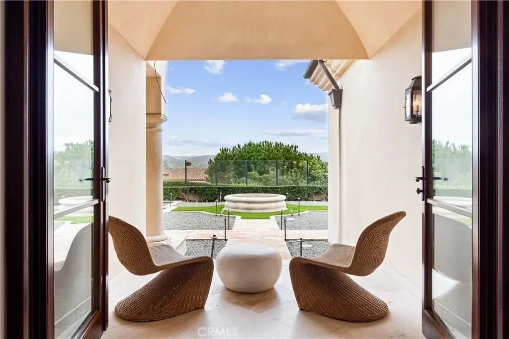7 Shoreridge, Newport Beach, California, United States. - Photo 11