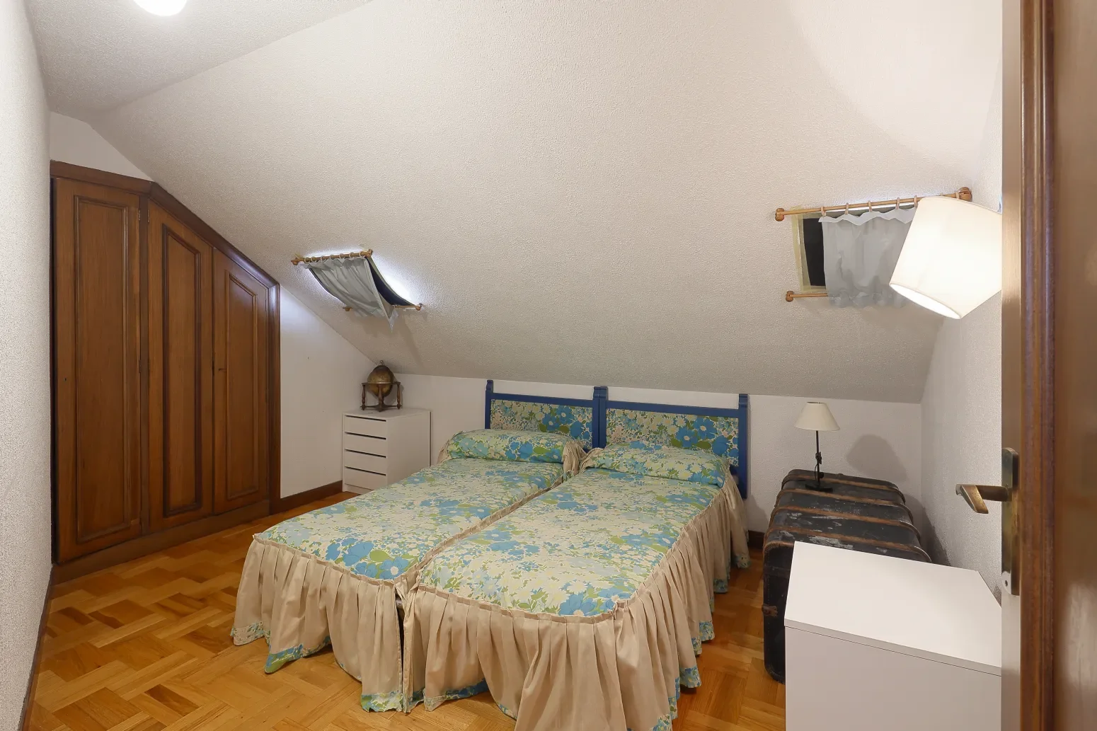 Gallery photo 10