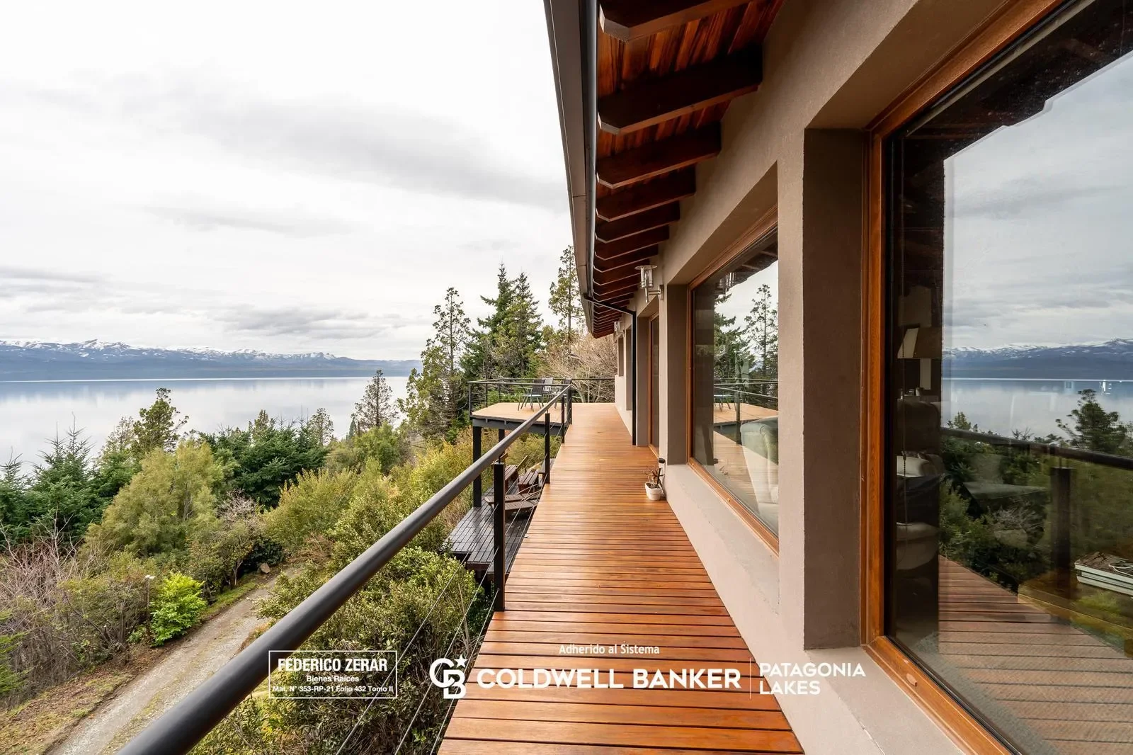 VENTA - Exclusiva casa de 8 ambientes, 5 dormitorios, 6 baños en barrio Las Vertientes, Bariloche, San Carlos de Bariloche, Río Negro, Argentina. - Photo 66