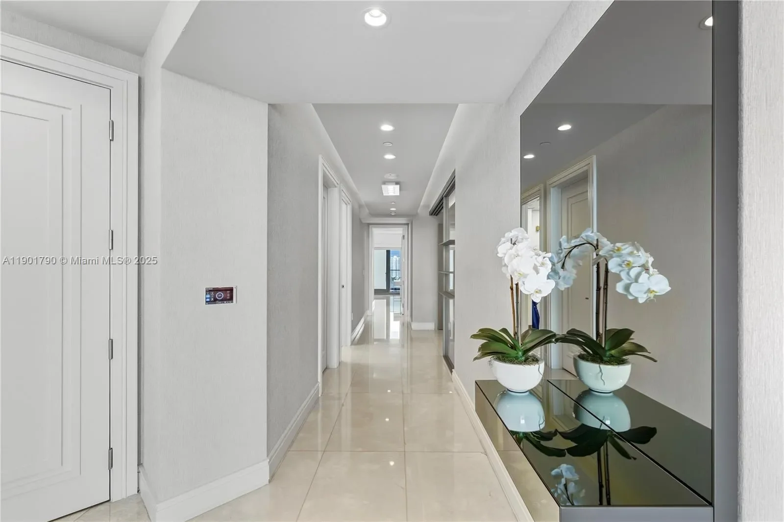 Gallery photo 10