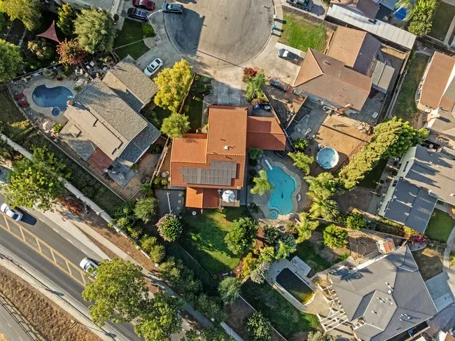 6490 Kings Place, Gilroy, CA 95020, Gilroy, California, United States. - Photo 75