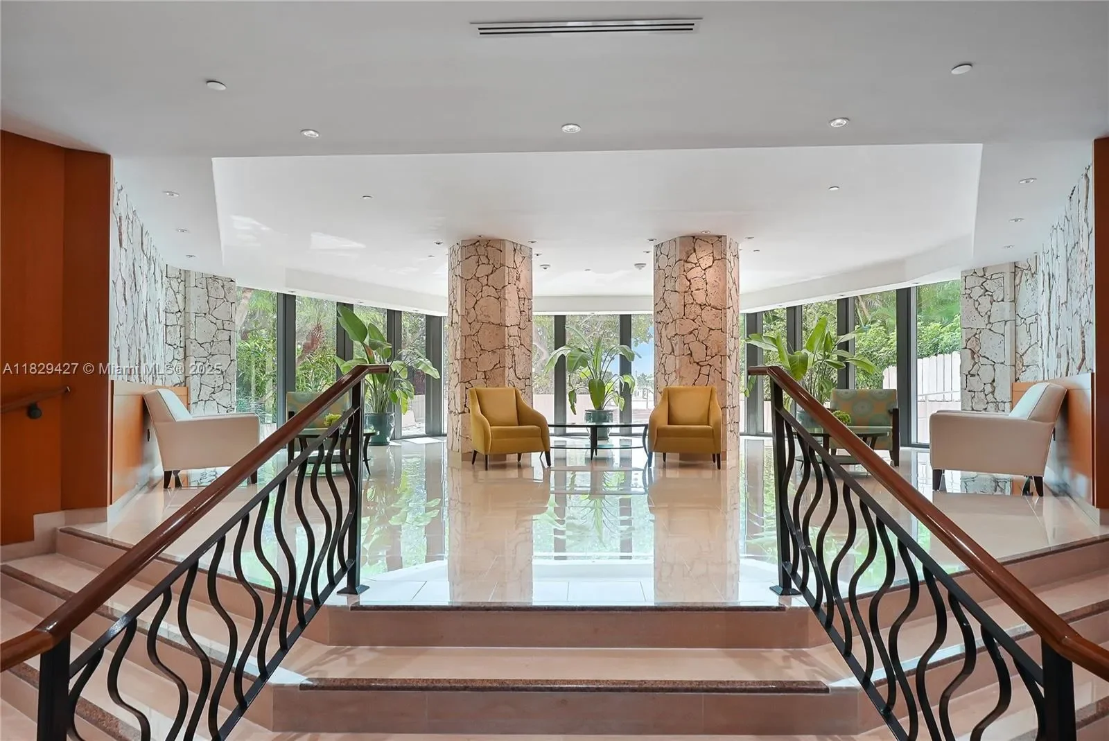 1121 Crandon Blvd F201, Key Biscayne, Florida, United States. - Photo 35