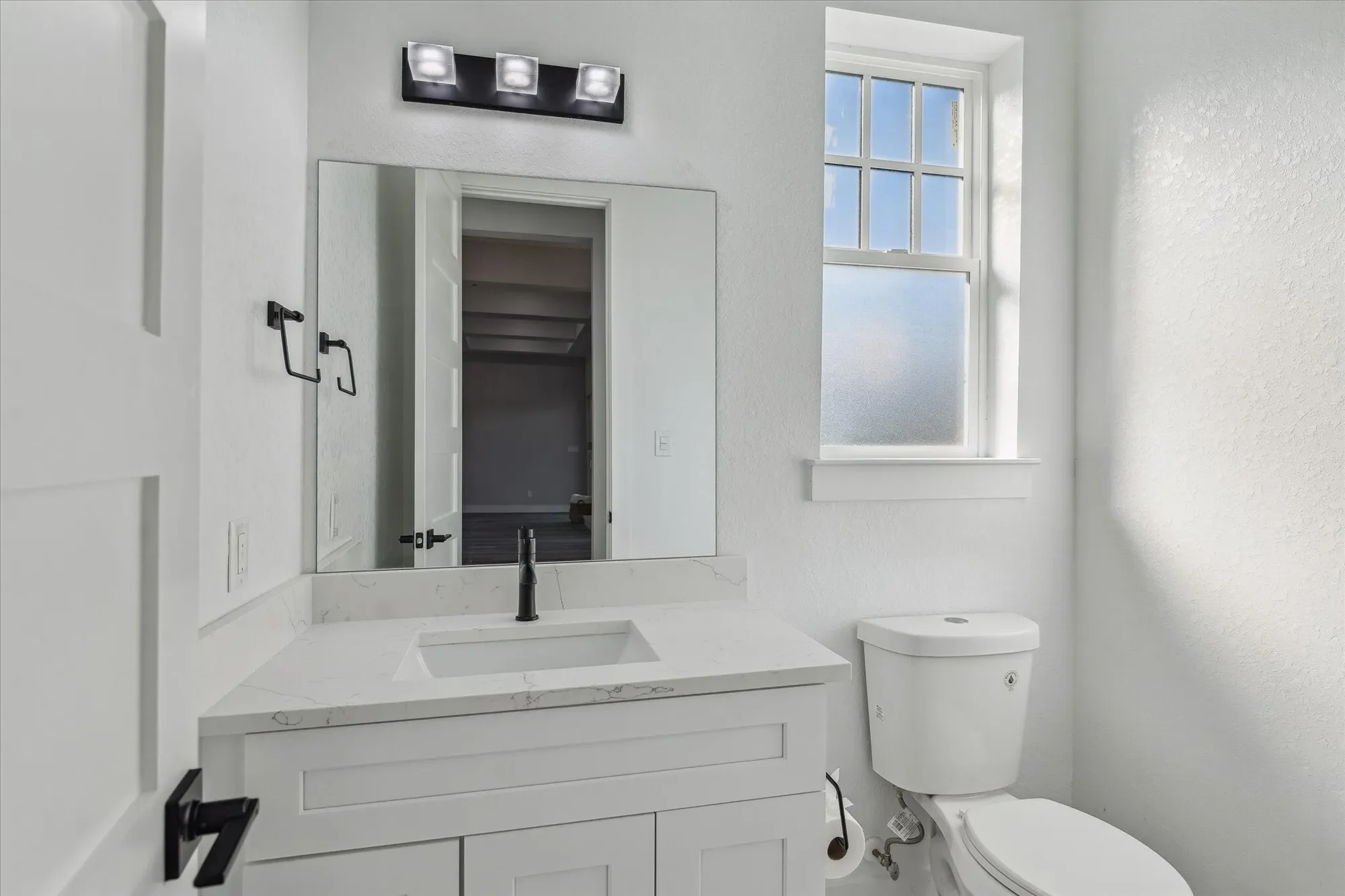 83 Bent Tree Lane, Montgomery, TX 77356, Montgomery, Texas, United States. - Photo 36