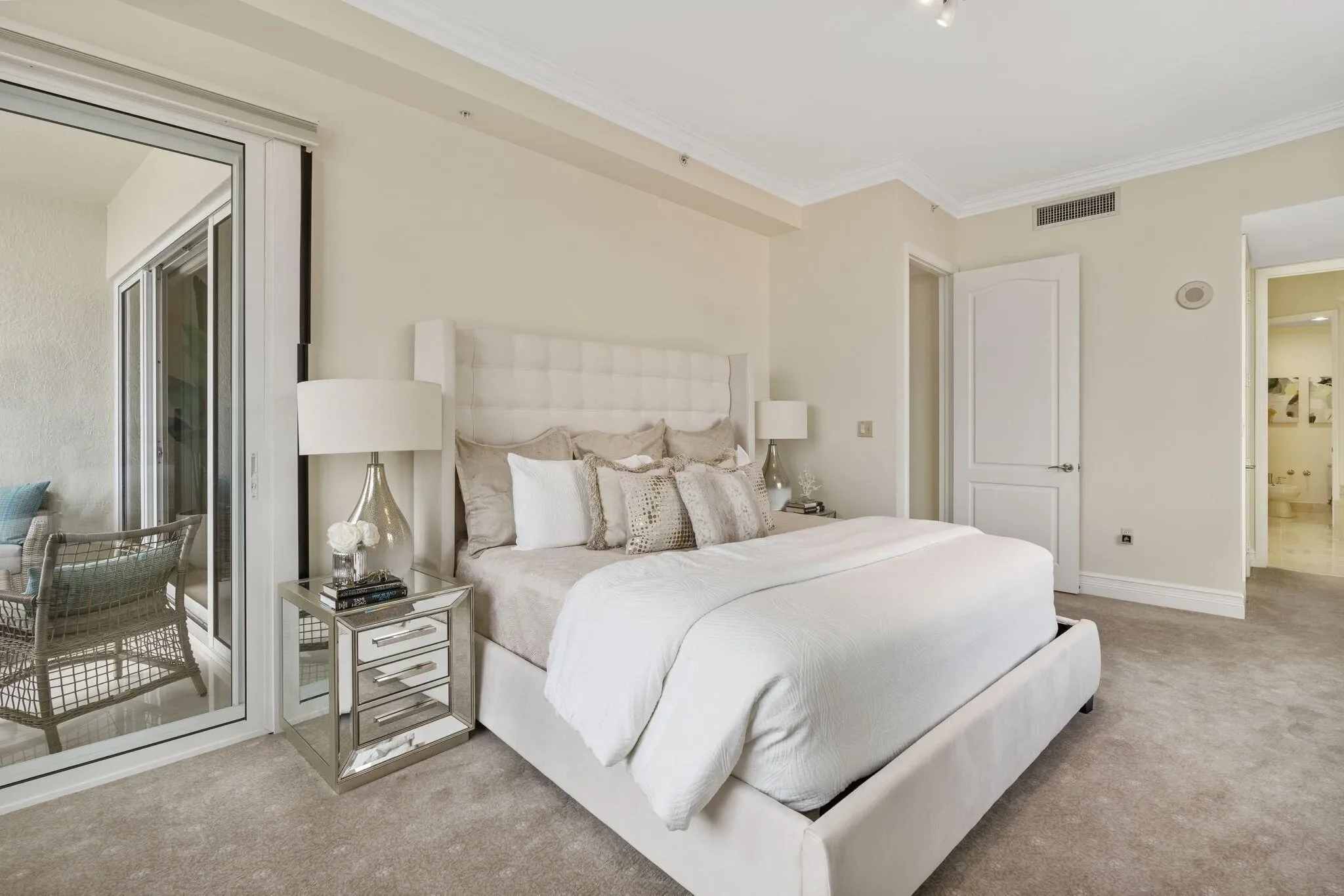 201 S Narcissus Avenue 605, West Palm Beach, Florida, United States. - Photo 13
