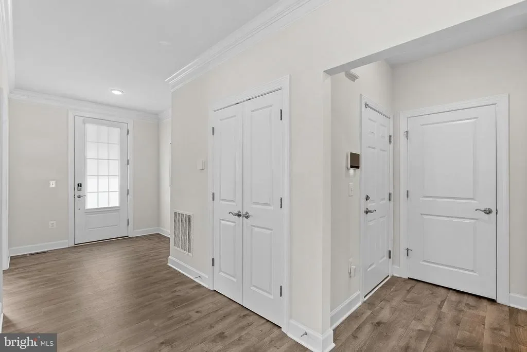Gallery photo 2