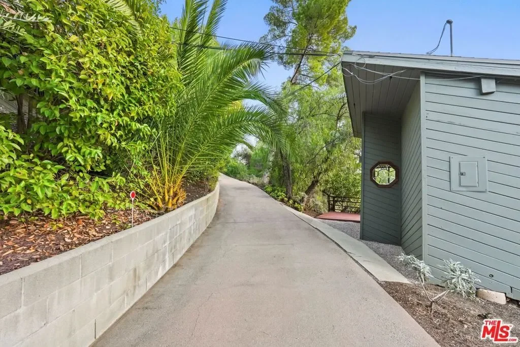 2158 Topanga Skyline Drive, Topanga, California, United States. - Photo 28