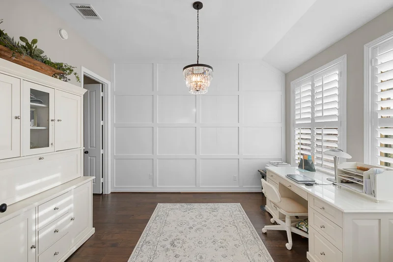 26 Briarwood Lane, Bellville, Tx, 77418