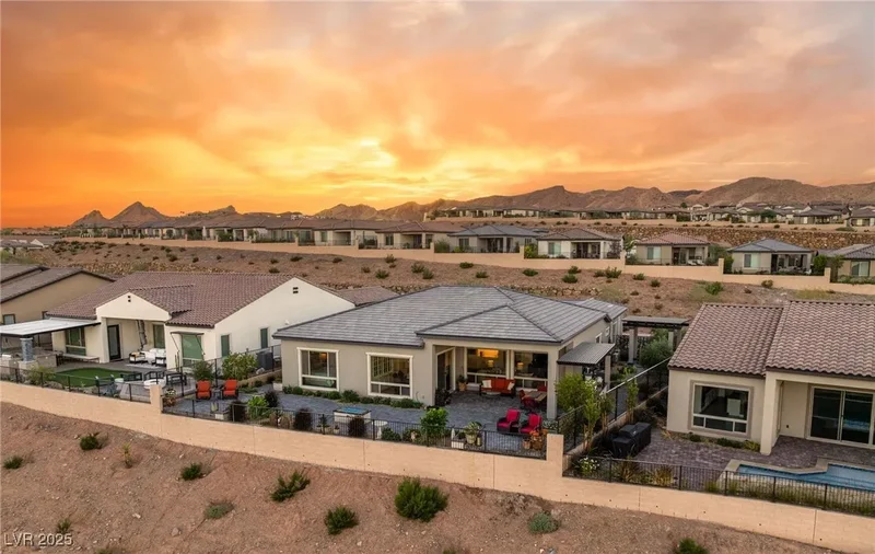 156 Stone Mesa Court, Henderson, Nevada, United States. - Photo 7