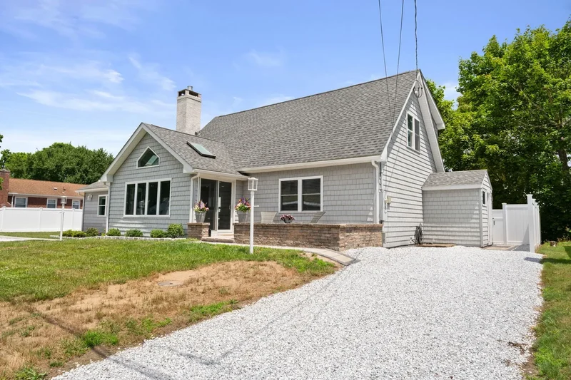 56 Columbus Avenue, Old Lyme, CT 06371, Lyme, Connecticut, United States. - Photo 2