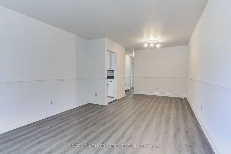 106 Sheldon Avenue, Newmarket, Ontario, Canada. - Photo 23
