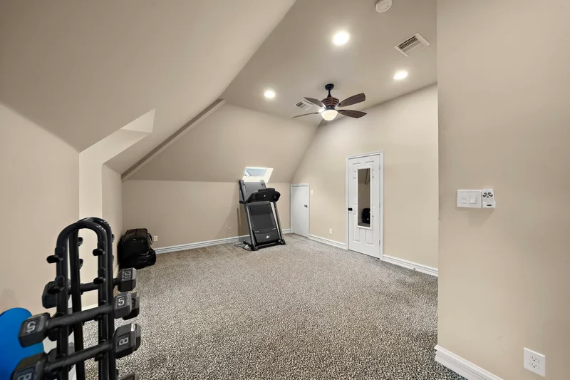 1229 Ripple Creek Drive, Houston, TX 77057, Houston, Texas, United States. - Photo 3