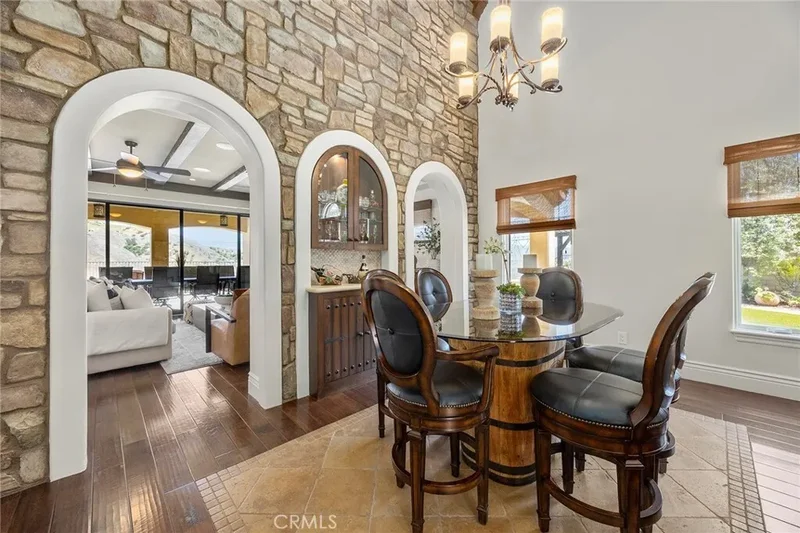 21925 Heatheridge Drive, Yorba Linda, CA 92887, Yorba Linda, California, United States. - Photo 2