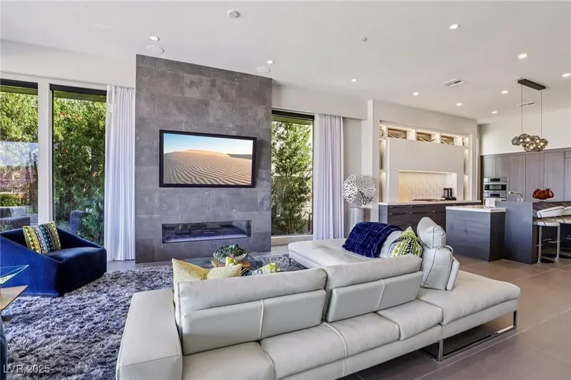 375 Tranquil Peak Court, Henderson, Nevada, United States. - Photo 7