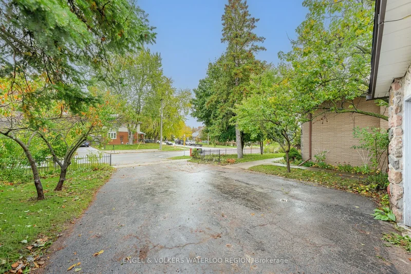 152 Kinzie Avenue, Kitchener, Ontario, Canada. - Photo 7