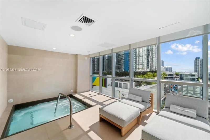 900 Biscayne Blvd 2106, Miami, Florida, United States. - Photo 38