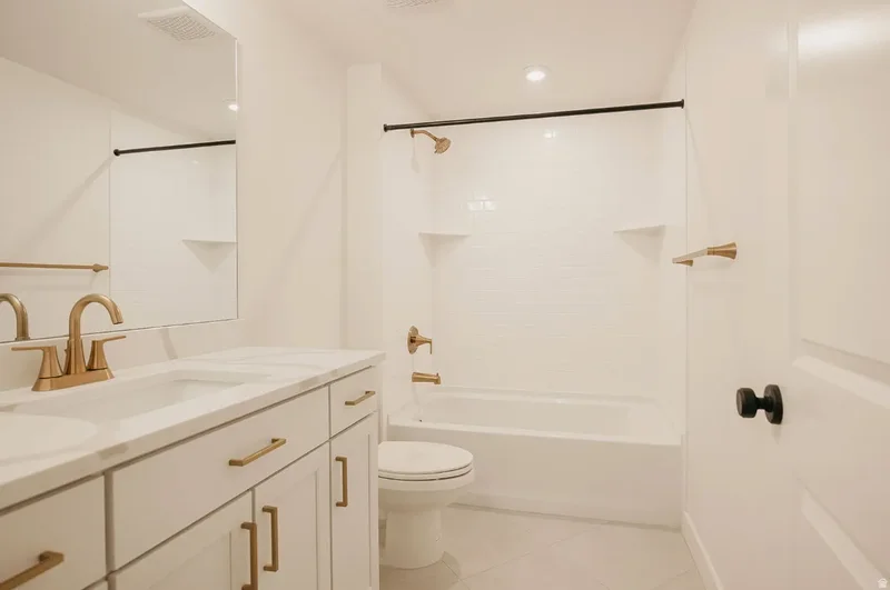 1632 W CANYON RIM RD E 606, Lehi, Utah, United States. - Photo 38