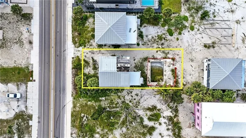 5300, Fort Myers Beach, Florida, United States. - Photo 26