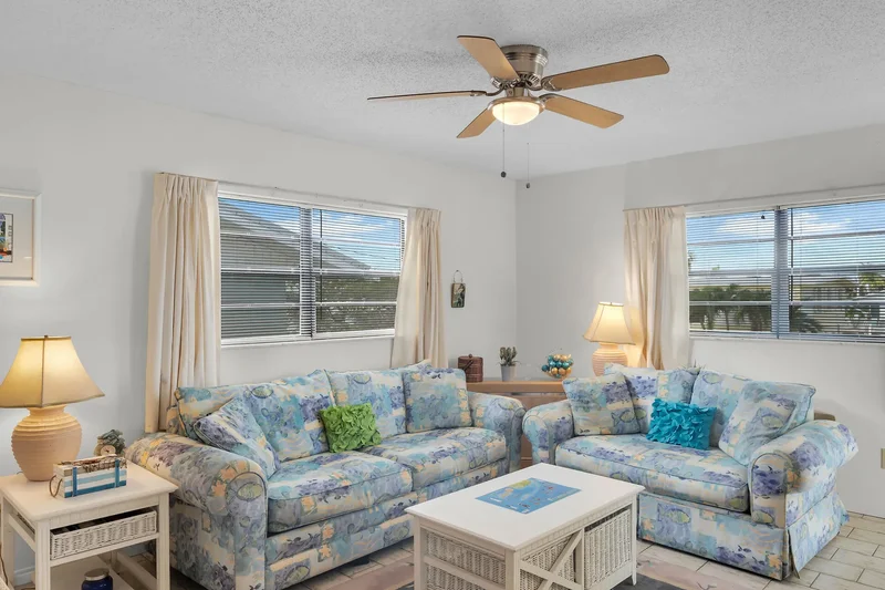 300 3rd Street, Key Colony Beach, FL 33051, Key Colony Beach, Florida, United States. - Photo 4