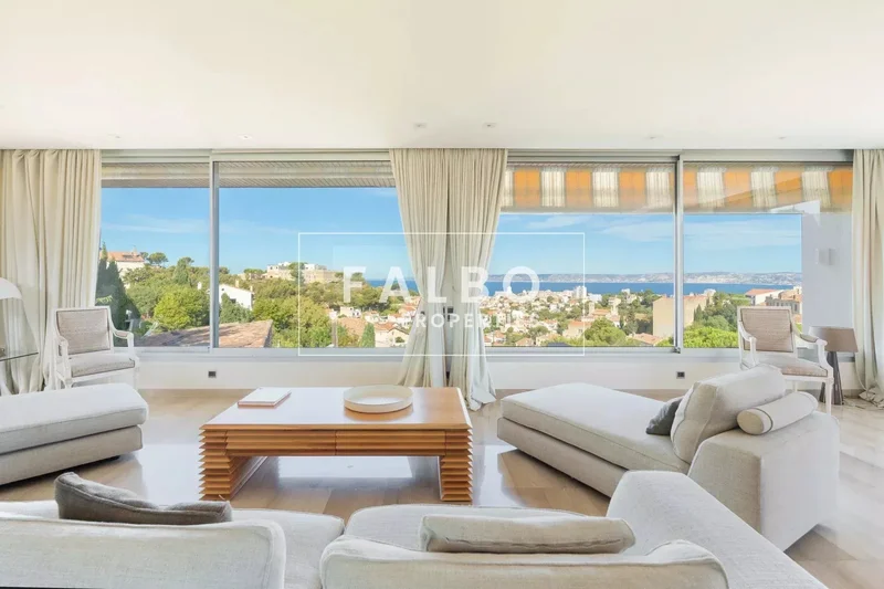 Contemporary Villa with Sea View in Marseilles 7th